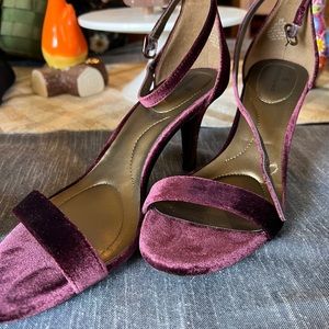 Bandolino heels size 8